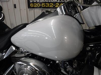2002 Harley-Davidson Ultra Classic   - Photo 8 - Kingman, KS 67068