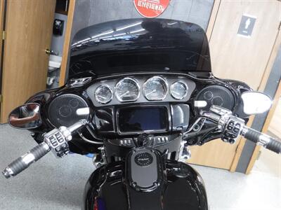 2021 Harley-Davidson Street Glide CVO   - Photo 28 - Kingman, KS 67068