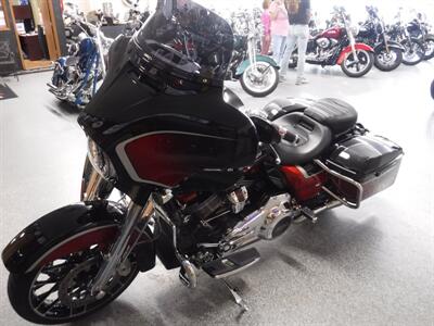 2021 Harley-Davidson Street Glide CVO   - Photo 5 - Kingman, KS 67068