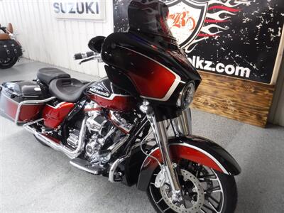 2021 Harley-Davidson Street Glide CVO   - Photo 2 - Kingman, KS 67068