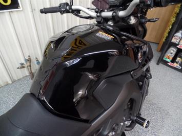 2016 Yamaha FZ 09   - Photo 8 - Kingman, KS 67068