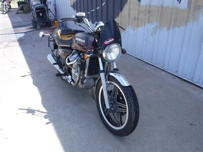 1979 Honda CX 500 Deluxe   - Photo 3 - Kingman, KS 67068