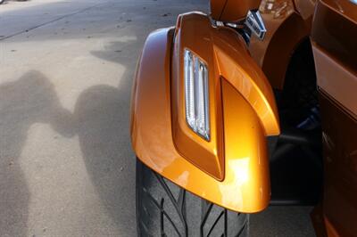 2014 Can-Am Spyder RT Limited SE6   - Photo 39 - Kingman, KS 67068