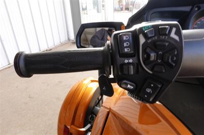 2014 Can-Am Spyder RT Limited SE6   - Photo 56 - Kingman, KS 67068