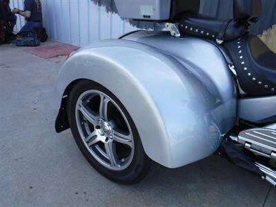 2004 Honda VTX 1800 Trike Roadsmith   - Photo 9 - Kingman, KS 67068