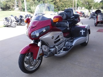 2012 Honda Gold Wing 1800 Trike Roadsmith IRS   - Photo 16 - Kingman, KS 67068