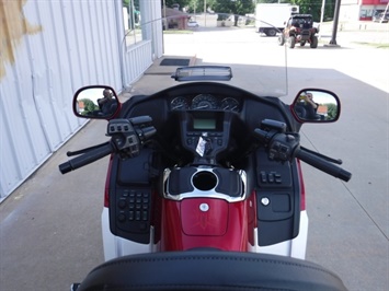2012 Honda Gold Wing 1800 Trike Roadsmith IRS   - Photo 23 - Kingman, KS 67068