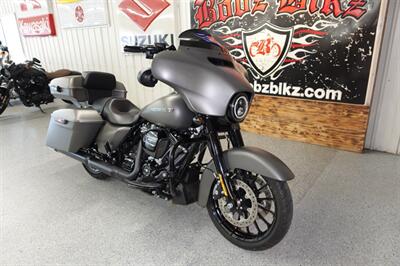 2019 Harley-Davidson Street Glide Special   - Photo 2 - Kingman, KS 67068