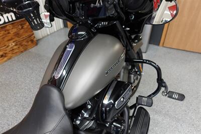 2019 Harley-Davidson Street Glide Special   - Photo 13 - Kingman, KS 67068