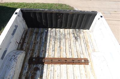 2005 Chevrolet Silverado 2500 HD Crew Cab - Photo 24 - Kingman, KS 67068