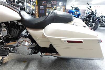 2015 Harley-Davidson Street Glide Special   - Photo 17 - Kingman, KS 67068