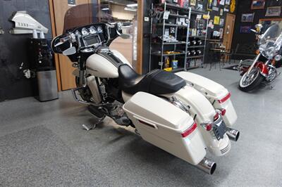 2015 Harley-Davidson Street Glide Special   - Photo 6 - Kingman, KS 67068