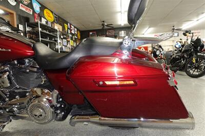 2017 Harley-Davidson Road Glide Special - Photo 32 - Kingman, KS 67068
