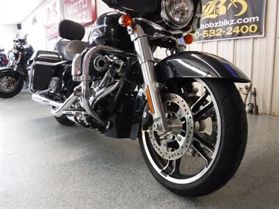 2018 Harley-Davidson Street Glide - Photo 3 - Kingman, KS 67068