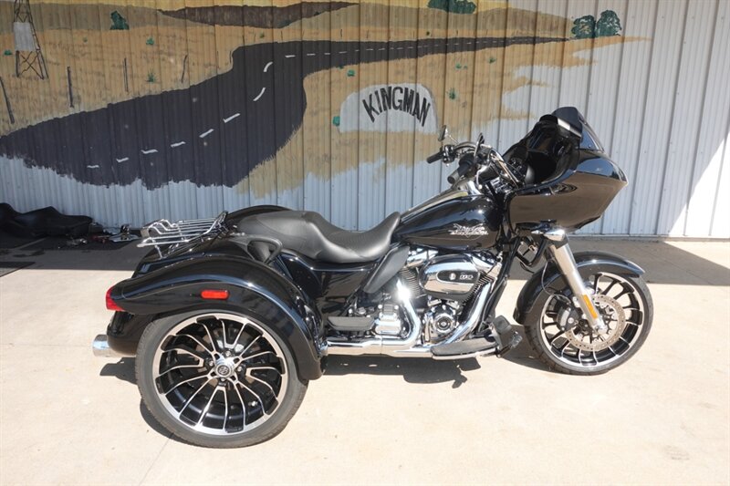 2024 Harley-Davidson Road Glide 3   - Photo 1 - Kingman, KS 67068