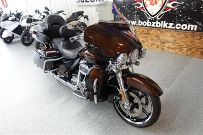 2019 Harley-Davidson CVO Limited   - Photo 2 - Kingman, KS 67068