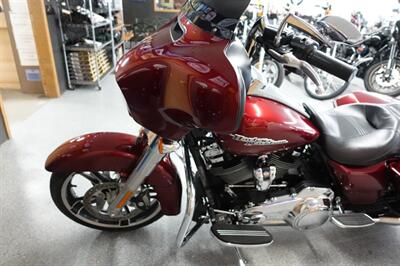 2017 Harley-Davidson Street Glide   - Photo 26 - Kingman, KS 67068