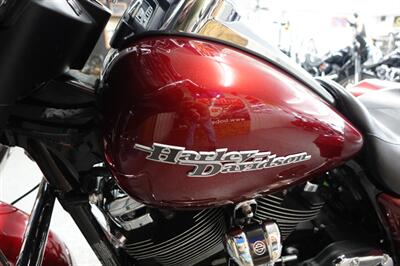2017 Harley-Davidson Street Glide   - Photo 31 - Kingman, KS 67068