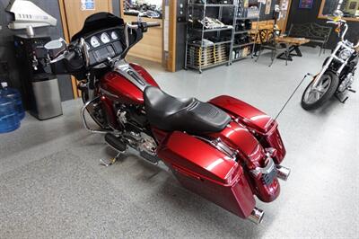 2017 Harley-Davidson Street Glide   - Photo 6 - Kingman, KS 67068