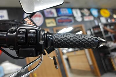 2014 Harley-Davidson Street Bob - Photo 32 - Kingman, KS 67068