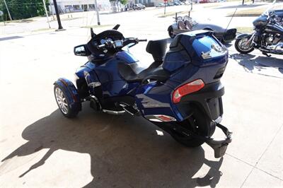 2016 Can Am Spyder RT Limited SE6 - Photo 6 - Kingman, KS 67068