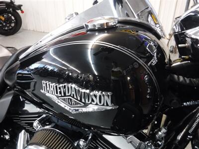 2014 Harley-Davidson Road KIng   - Photo 6 - Kingman, KS 67068