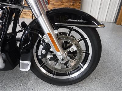 2019 Harley-Davidson Road King - Photo 9 - Kingman, KS 67068