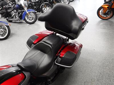 2019 Harley-Davidson Road Glide CVO   - Photo 19 - Kingman, KS 67068