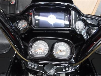 2019 Harley-Davidson Road Glide CVO   - Photo 21 - Kingman, KS 67068