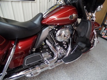 2010 Harley-Davidson Ultra Classic   - Photo 9 - Kingman, KS 67068