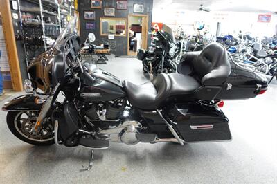 2019 Harley-Davidson Ultra Classic   - Photo 5 - Kingman, KS 67068