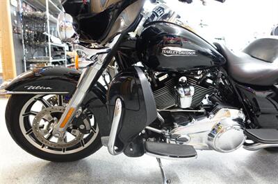 2019 Harley-Davidson Ultra Classic   - Photo 16 - Kingman, KS 67068