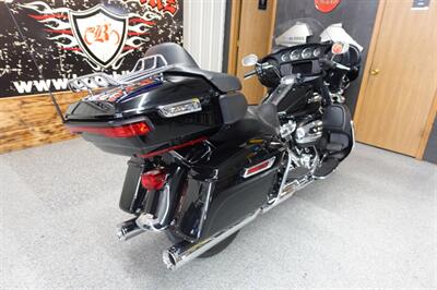 2019 Harley-Davidson Ultra Classic   - Photo 8 - Kingman, KS 67068