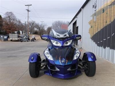 2012 Can Am Spyder RT-S SE5   - Photo 3 - Kingman, KS 67068