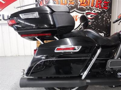 2017 Harley-Davidson Road Glide Ultra   - Photo 14 - Kingman, KS 67068