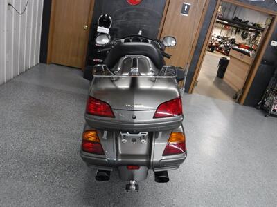 2004 Honda Gold Wing 1800 ABS   - Photo 13 - Kingman, KS 67068
