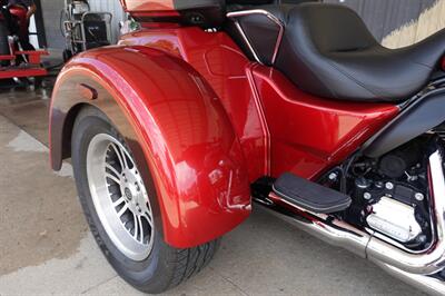 2018 Harley-Davidson Tri Glide - Photo 10 - Kingman, KS 67068