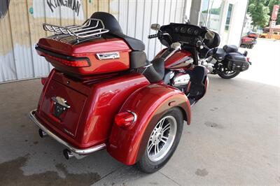 2018 Harley-Davidson Tri Glide - Photo 8 - Kingman, KS 67068