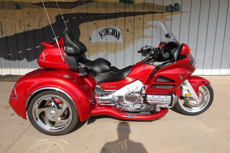 2016 Honda Gold Wing 1800 Trike CSC Viper   - Photo 1 - Kingman, KS 67068