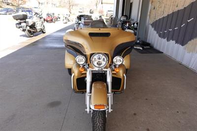 2017 Harley-Davidson Tri Glide   - Photo 3 - Kingman, KS 67068