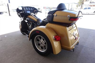 2017 Harley-Davidson Tri Glide   - Photo 6 - Kingman, KS 67068