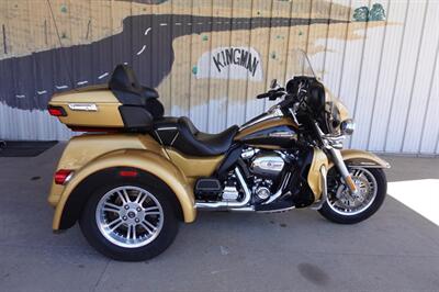 2017 Harley-Davidson Tri Glide   - Photo 1 - Kingman, KS 67068