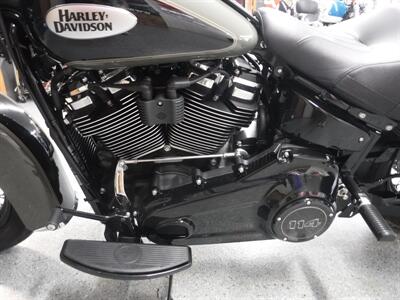 2021 Harley-Davidson Softail Heritage Classic 114   - Photo 16 - Kingman, KS 67068