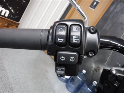 2021 Harley-Davidson Softail Heritage Classic 114   - Photo 21 - Kingman, KS 67068