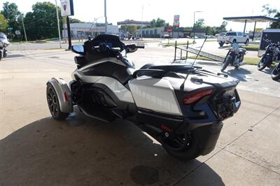 2023 Can Am Spyder RT SE6   - Photo 6 - Kingman, KS 67068
