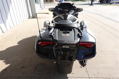 2023 Can Am Spyder RT SE6   - Photo 7 - Kingman, KS 67068