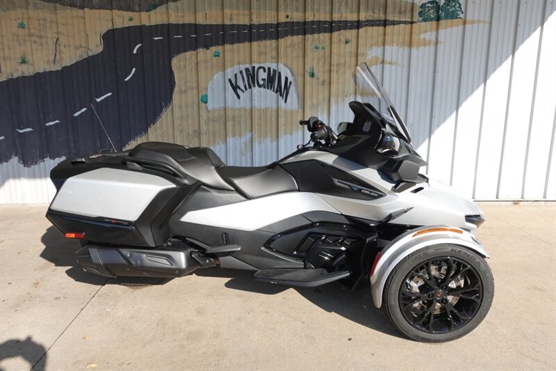 2023 Can Am Spyder RT SE6 - Photo 1 - Kingman, KS 67068