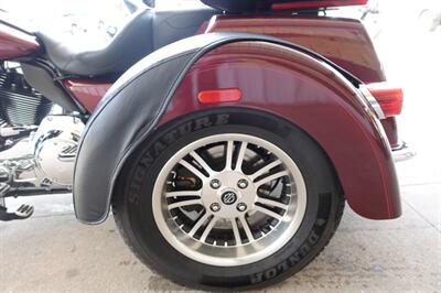 2015 Harley-Davidson Tri Glide - Photo 18 - Kingman, KS 67068