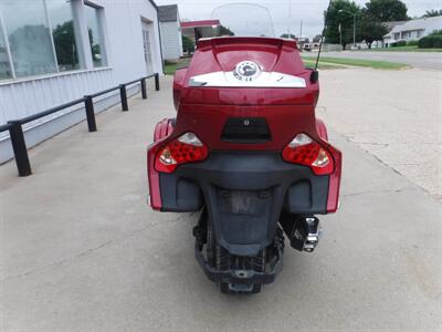 2015 Can Am Spyder RT Limited SE6   - Photo 10 - Kingman, KS 67068