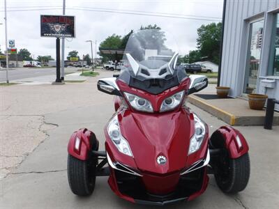 2015 Can Am Spyder RT Limited SE6   - Photo 3 - Kingman, KS 67068